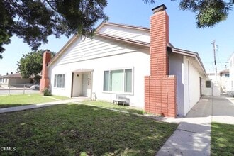 Building Photo - 241 Campbell Way