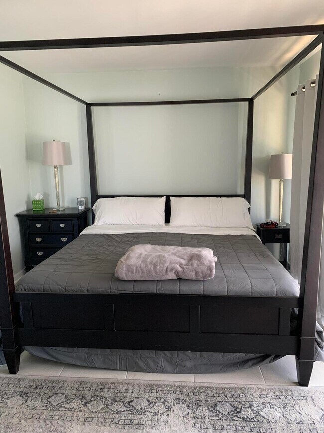 Foto del edificio - 3208 SE 11th St