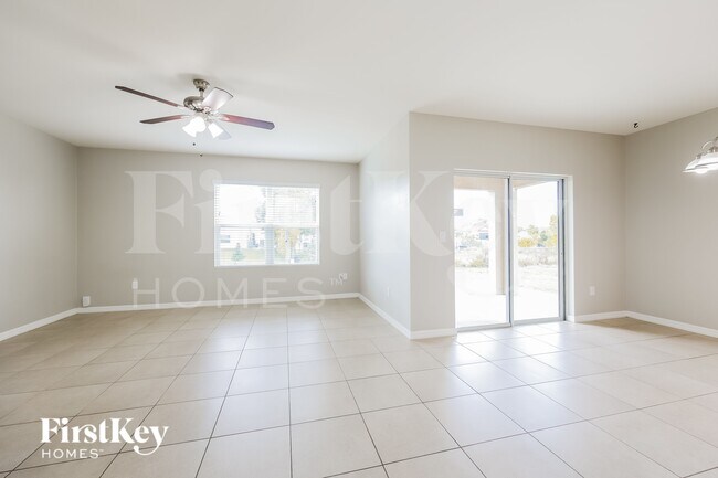 Foto del edificio - 1406 NW 7th Ave