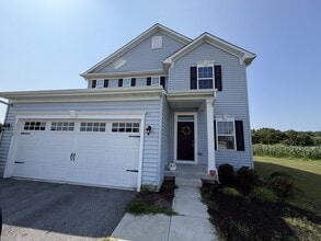 Building Photo - 9518 Royal Tern Dr