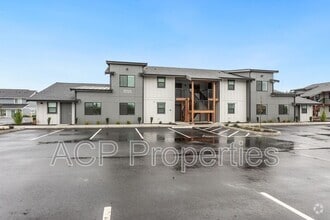 Building Photo - 1551 E Badger Rd