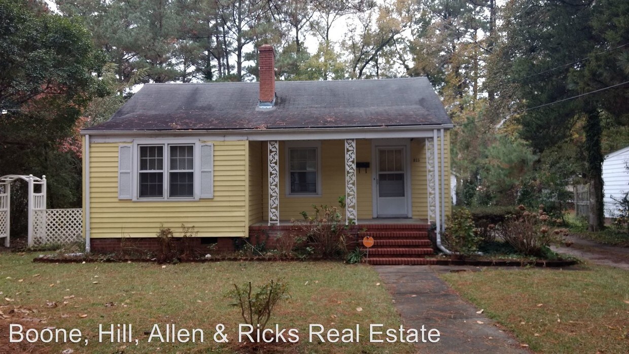 Primary Photo - 2 br, 1 bath House - 925 West Haven Boulevard