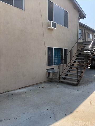 Building Photo - 6041 Pickering Ave
