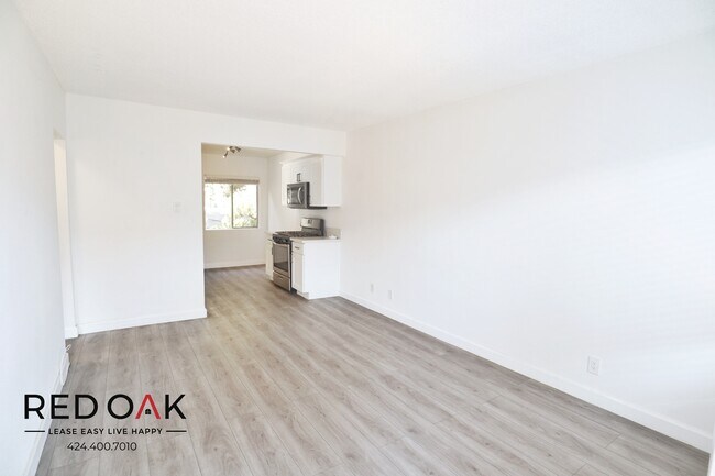 Building Photo - 12520 Lakewood Blvd