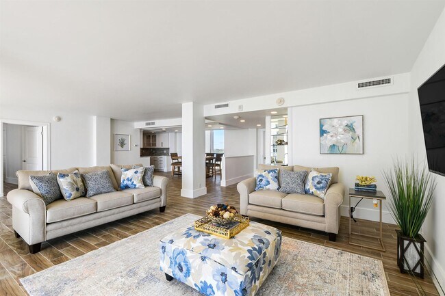 Building Photo - 5400 N Ocean Dr