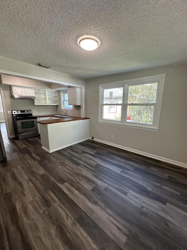 Foto del edificio - 3 bedroom in Jacksonville FL 32209