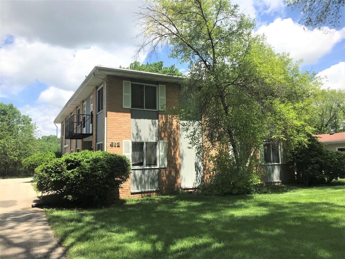 618 Femrite Dr, Monona, WI 53716 Townhome Rentals in Monona WI