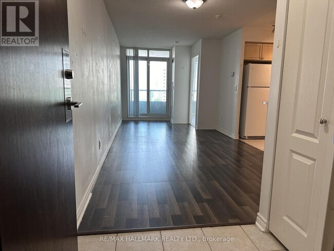 Building Photo - 17 Barberry Pl