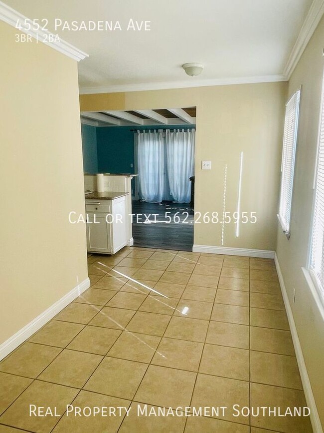 Foto del edificio - 4552 Pasadena Ave