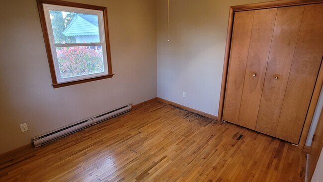 Foto del edificio - 433 Kenmore St