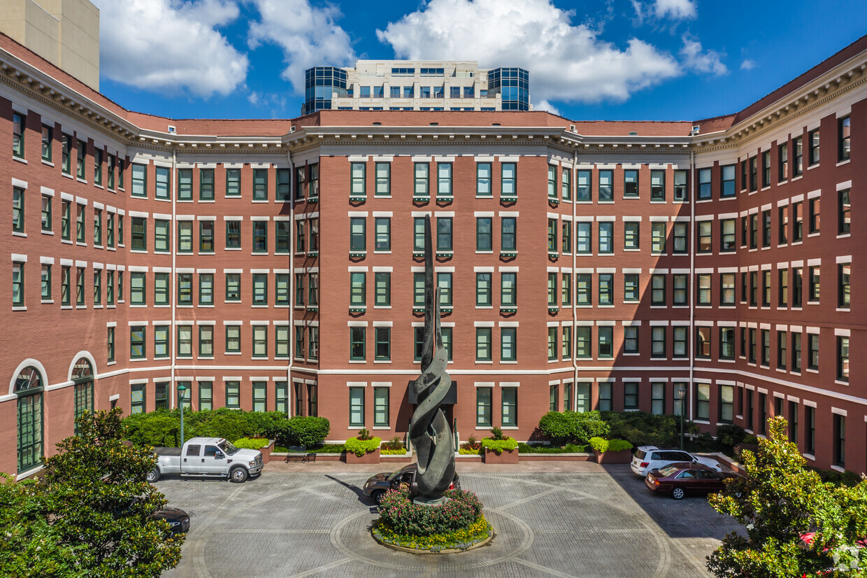 Foto principal - Gayoso House at Peabody Place | Apartments