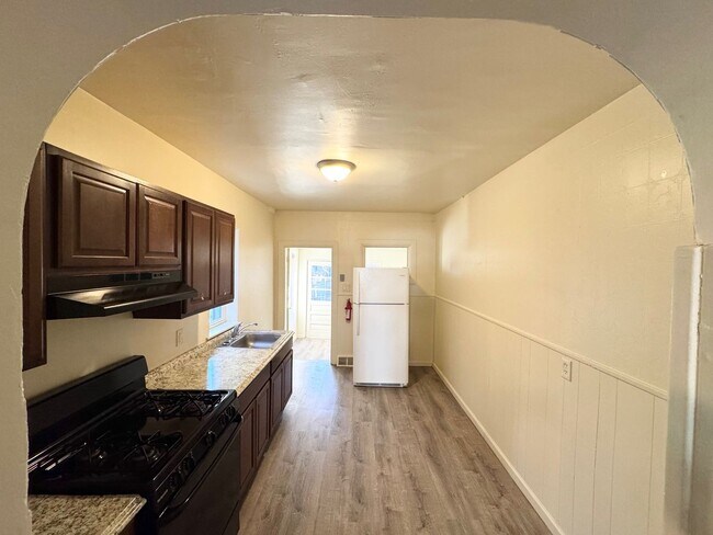 Foto del edificio - 4 Bedroom Townhome