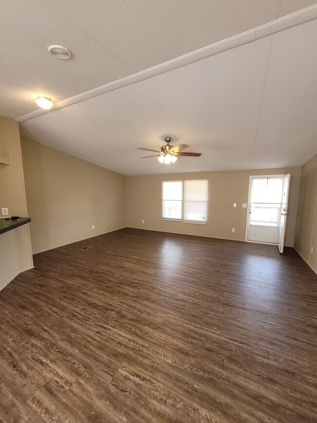 Foto del edificio - NOW PRE-LEASING-Accepting Applications- Elbert Co-Bowman, GA- 4 Bedroom and 2 Bathroom Manufactur...