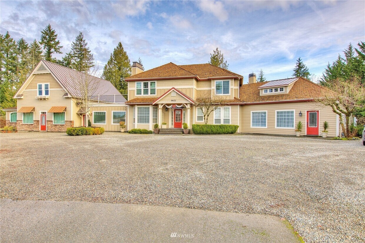 9621 214th Ave E, Bonney Lake, WA 98391 Townhome Rentals in Bonney Lake WA