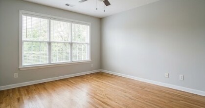 Building Photo - 1500 Hays St