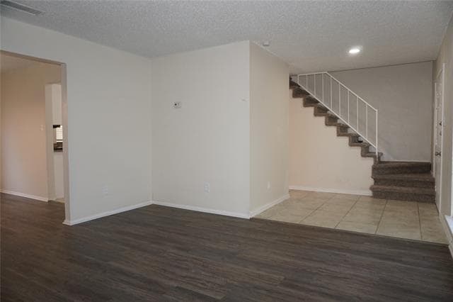 Building Photo - 2609 Hamilton Dr