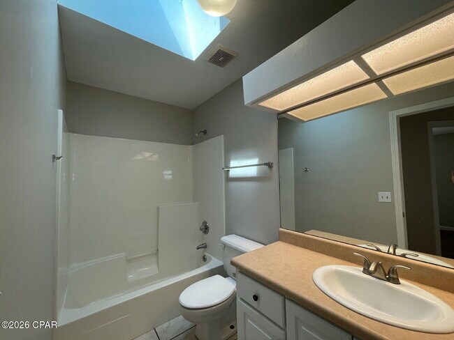 Foto del edificio - 122 Treasure Palm Dr