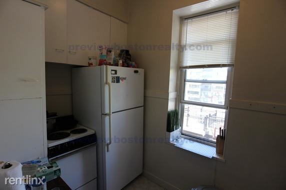 Primary Photo - 1477 Beacon St