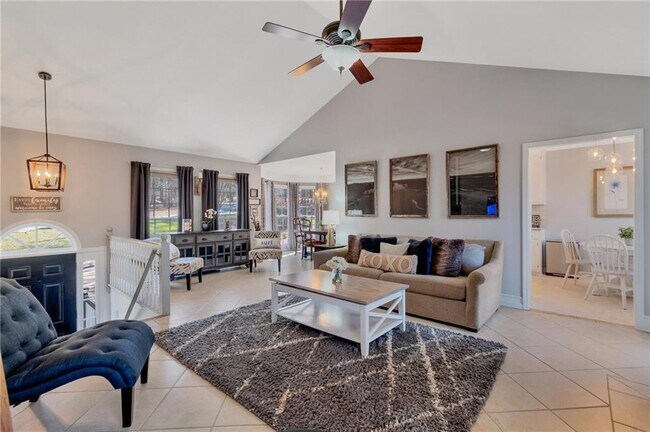 Foto del edificio - 1319 Towne Harbor Trail