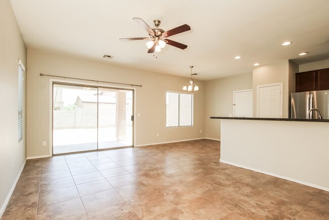 Building Photo - 7907 S 50th Ln