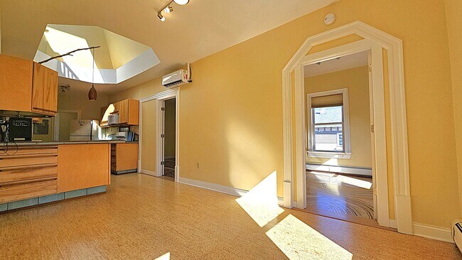 Foto del edificio - 141-141 N Champlain St