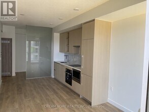 Building Photo - 85 McMahon Dr