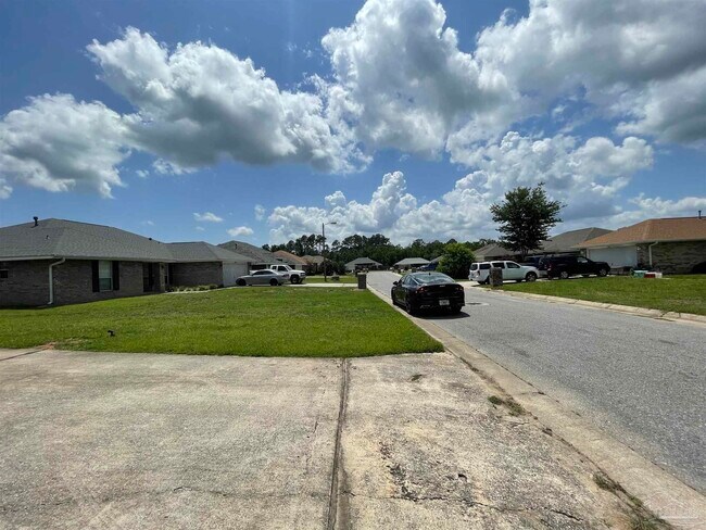 Foto del edificio - 7025 Boo Ln