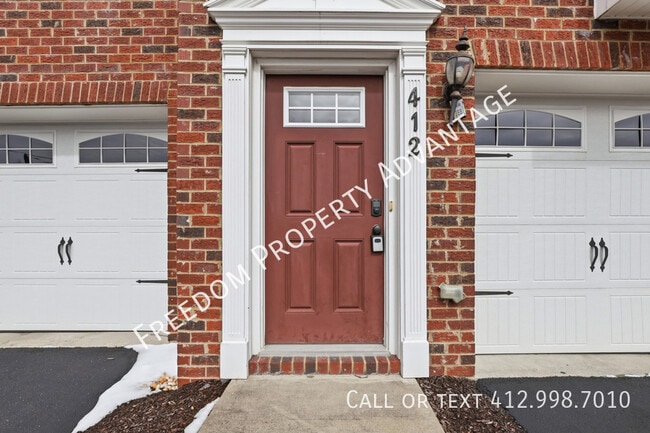 Foto del edificio - 412 Olive Ln