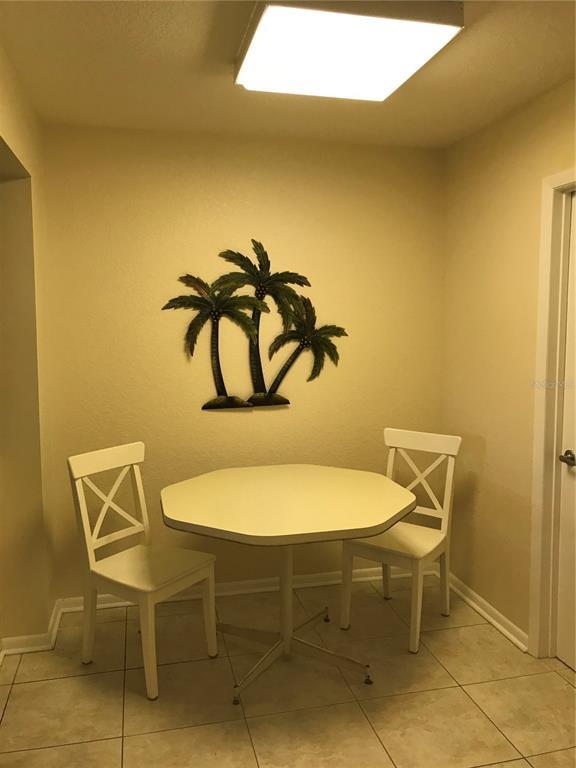 Building Photo - 6061 Bahia Del Mar Cir N