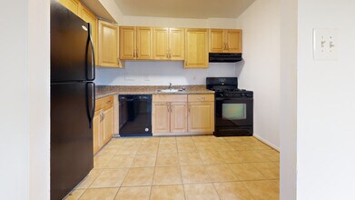 Interior Photo - Waterside Towers