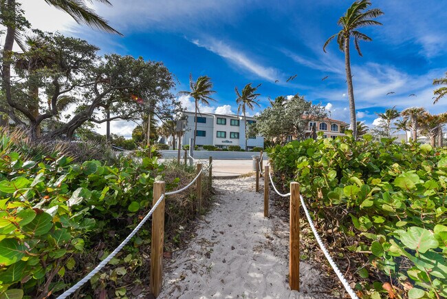 Foto del edificio - 250 S Ocean Blvd