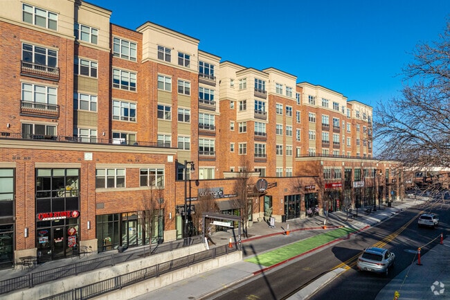 Building Photo - The Vue at Sugar House