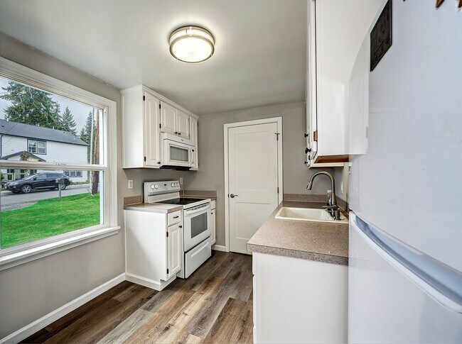 Foto del edificio - Two Bed / One Bath in Everett