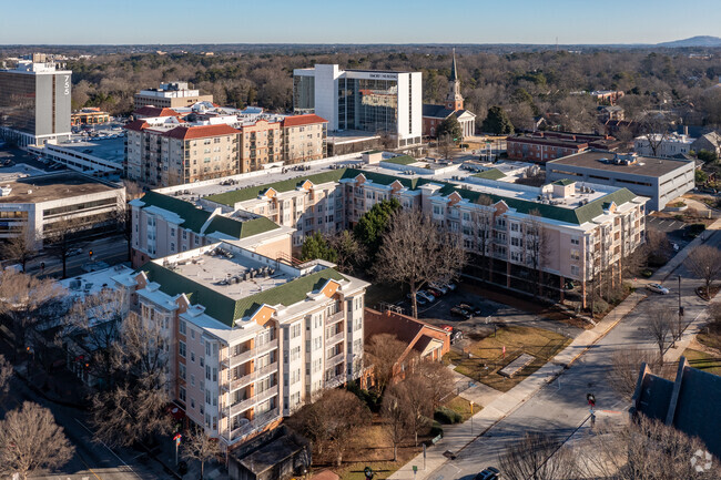 Aerial Photo - 225 E Ponce de Leon Ave