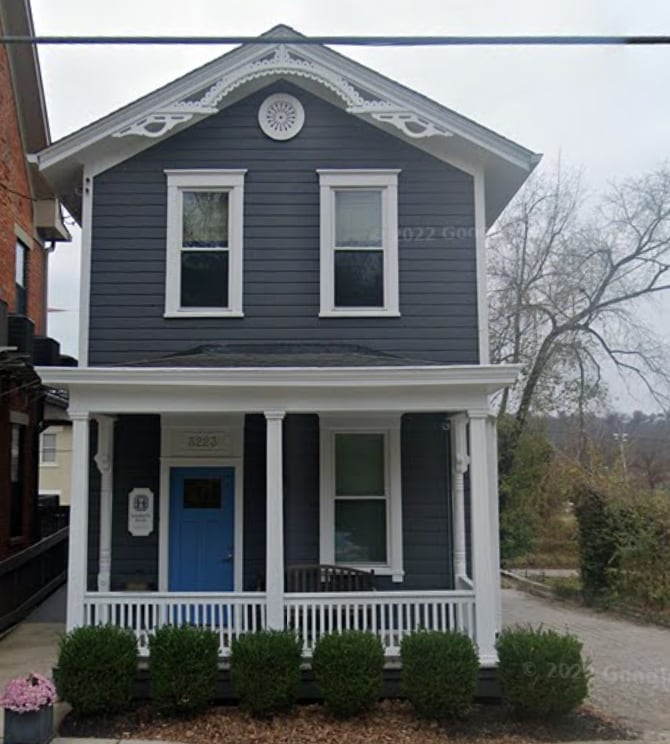 Building Photo - 3223 Riverside Dr