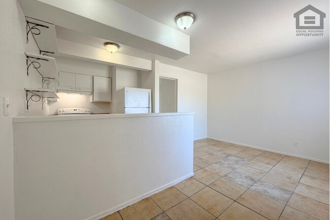 Foto del edificio - 1708 W Yuma St