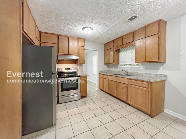 Building Photo - 5454 Rocky Pine Dr