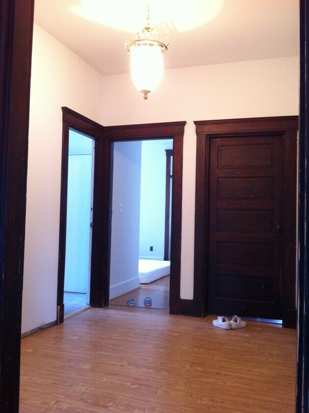 Foto principal - 514 Riddle Rd