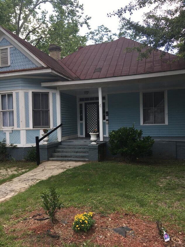 Primary Photo - 36 Chestnut St