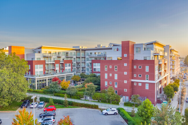 Building Photo - Riva