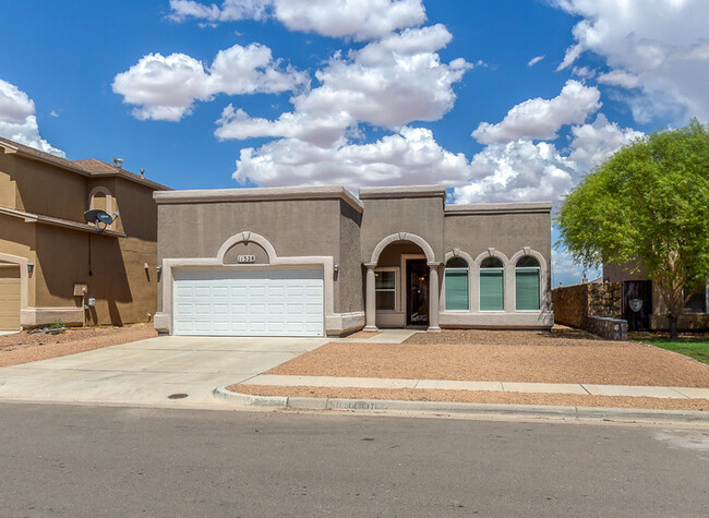 Building Photo - Northeast Home w/ Refrigerated Air For Rent