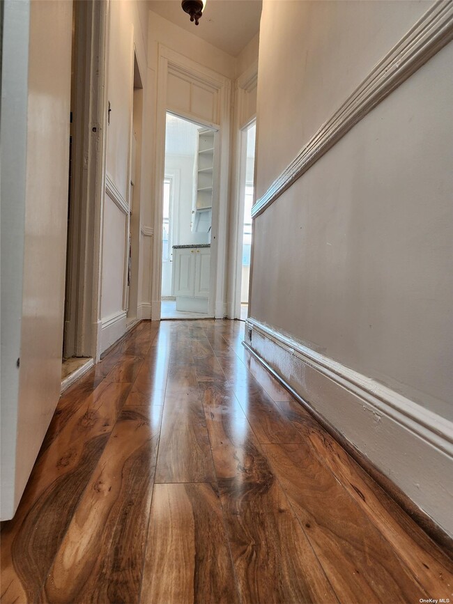Foto del edificio - 59-36 Woodbine St