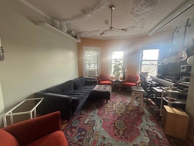 Building Photo - 12 Pearl Street Pl