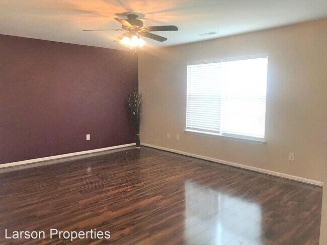 Foto del edificio - 4 br, 2.5 bath House - 7316 Scenic Village...
