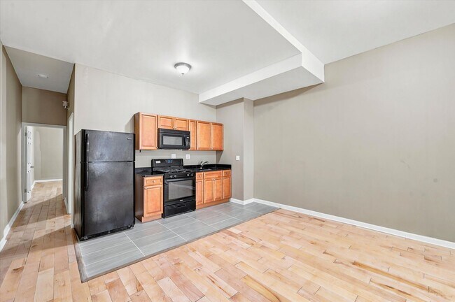 Building Photo - 2112 Orthodox St