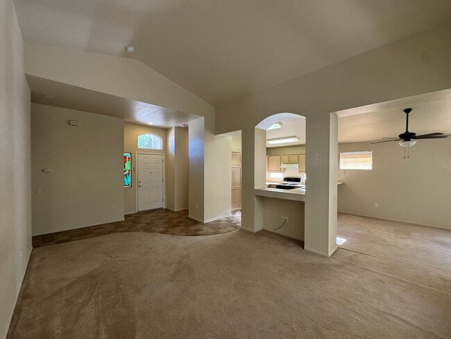 Building Photo - DEL WEBB 55+ COMMUNITY SINGLE STORY 2 BED,...