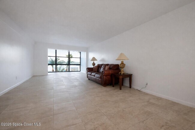 Foto del edificio - 4300 N Atlantic Ave