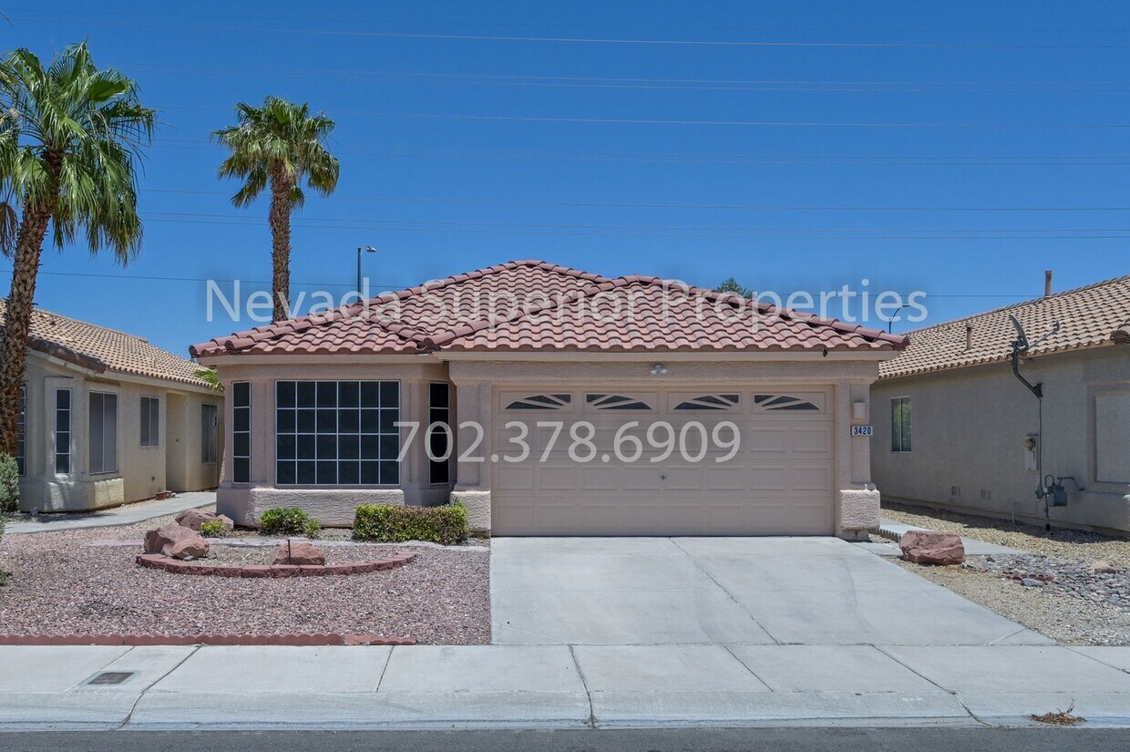 Primary Photo - NW!! Single Story!!! All Appliances!! Cust...