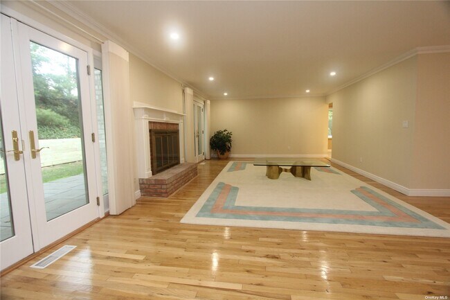 Foto del edificio - 71 Fairway Cir N