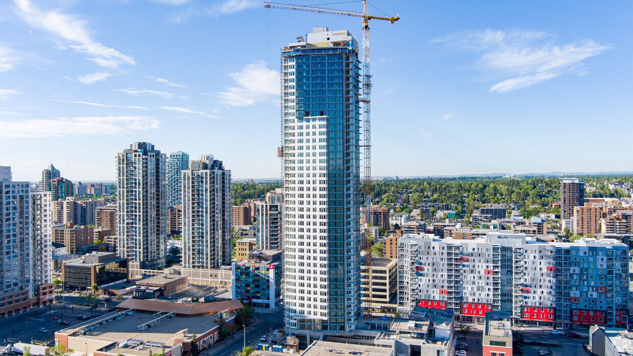 Eleven Apartments 1055 11 St SW Calgary, AB
